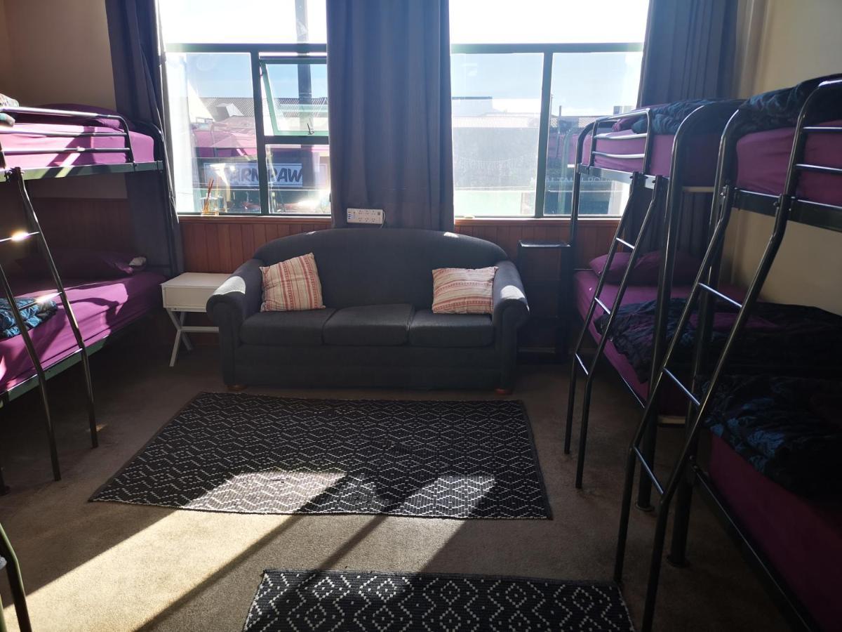 Mountain Jade Backpackers,Private Rooms & Studios Hokitika Exterior photo