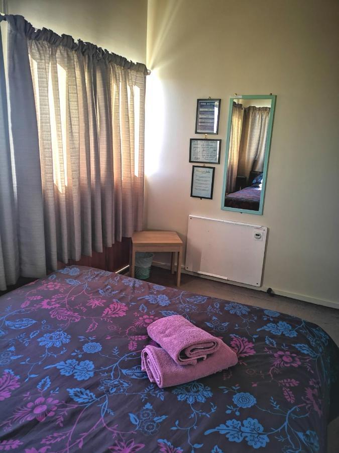 Mountain Jade Backpackers,Private Rooms & Studios Hokitika Exterior photo