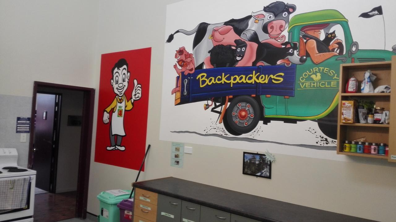 Mountain Jade Backpackers,Private Rooms & Studios Hokitika Exterior photo