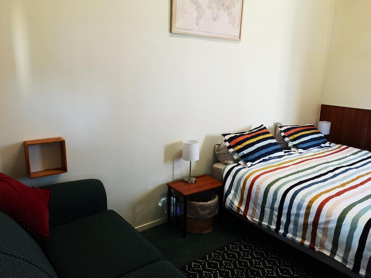Mountain Jade Backpackers,Private Rooms & Studios Hokitika Exterior photo